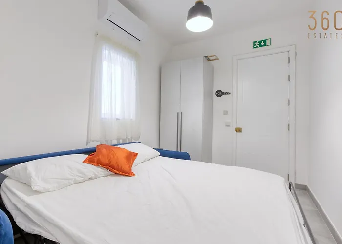 아파트 One Of A Kind, 1br Seafront In St Julians By 360 Estates