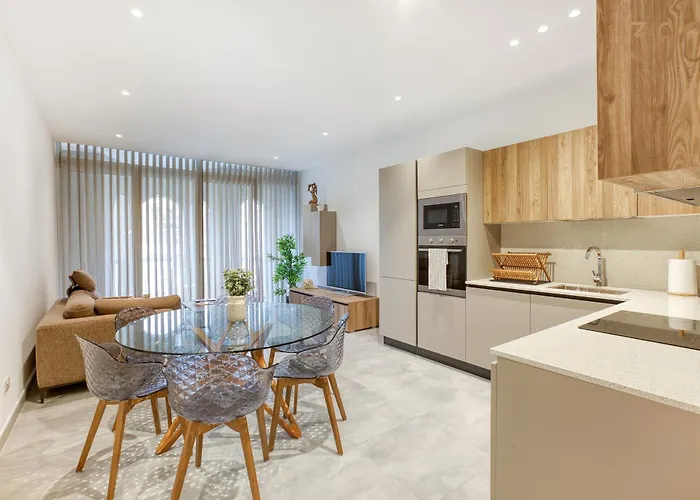 One Of A Kind, 1br Seafront In St Julians By 360 Estates *