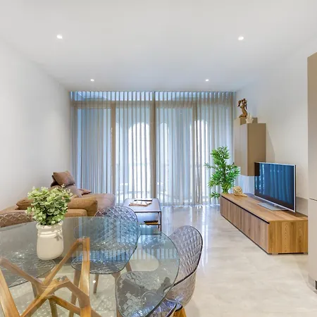 One Of A Kind, 1br Seafront In St Julians By 360 Estates