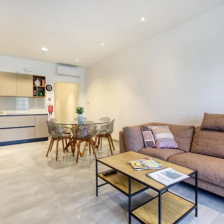 One Of A Kind, 1br Seafront In St Julians By 360 Estates Διαμέρισμα