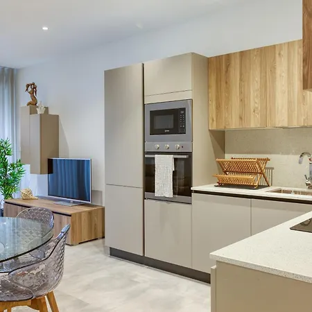 Apartment One Of A Kind, 1br Seafront In St Julians By 360 Estates San Ġiljan