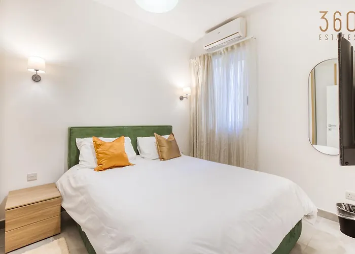 One Of A Kind, 1br Seafront In St Julians By 360 Estates アパート