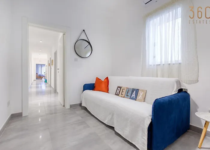 One Of A Kind, 1br Seafront In St Julians By 360 Estates Appartement *