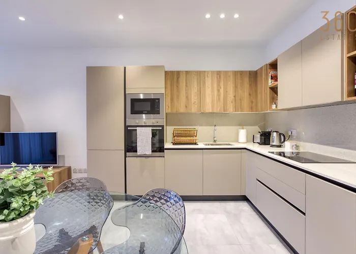 One Of A Kind, 1br Seafront In St Julians By 360 Estates アパート