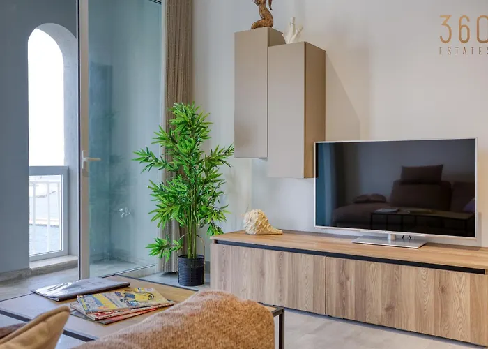 One Of A Kind, 1br Seafront In St Julians By 360 Estates * Saint Julian's