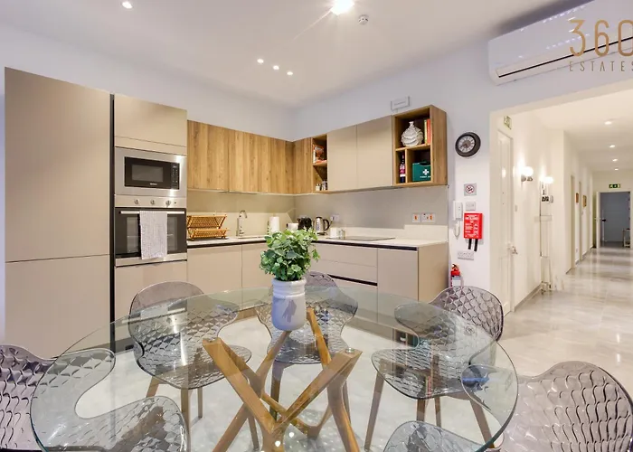 One Of A Kind, 1br Seafront In St Julians By 360 Estates アパート Saint Julian's