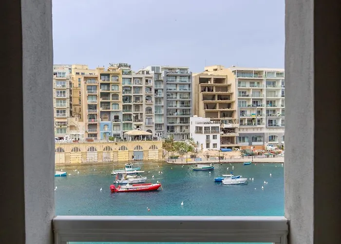 アパート One Of A Kind, 1br Seafront In St Julians By 360 Estates